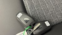 Peugeot 5008 Hybrid 145ch Allure e-DCS6 — photo 16