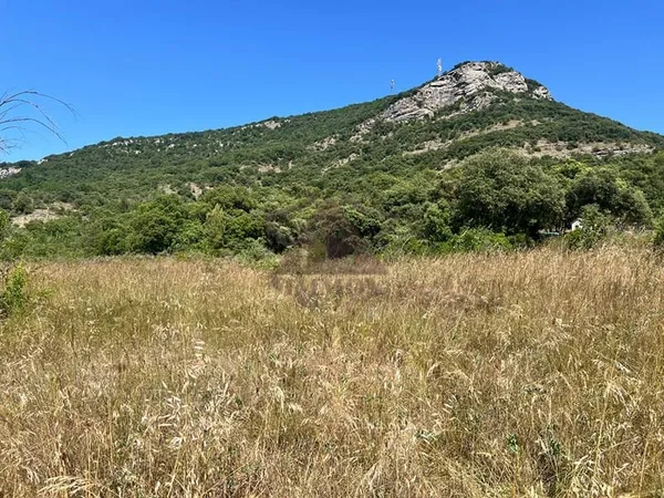Terrain constructible - environnement calme