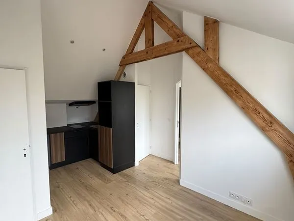 Appartement T2 entièrement rénovée 25m² -Centre ville de Quimperlé- parking
