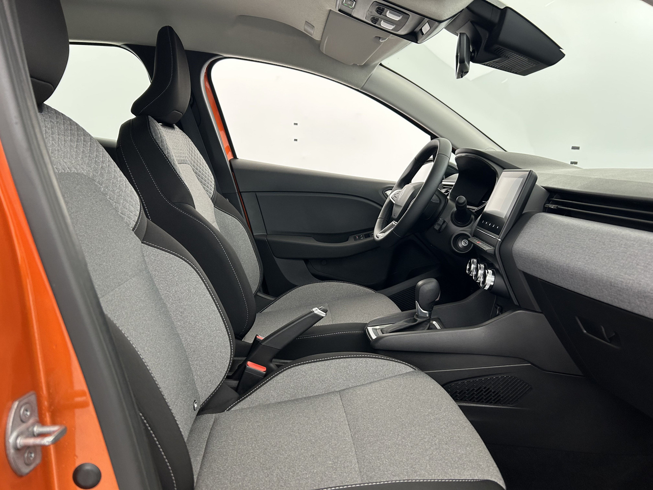 Renault Clio 5 — photo 14