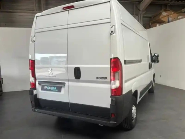 Peugeot Boxer fg l2h2 3.5 140 clim bluetooth radar interieur bois — photo 11