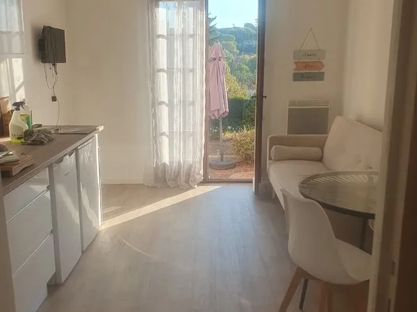 T2 meublé annuel rdj