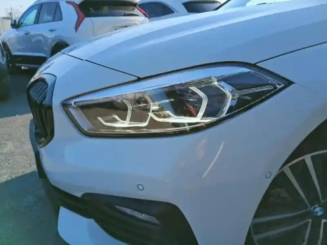 Bmw Serie 1 118i 136 ch dkg7 — photo 14