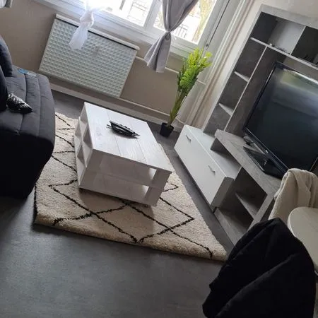 Studio meublé