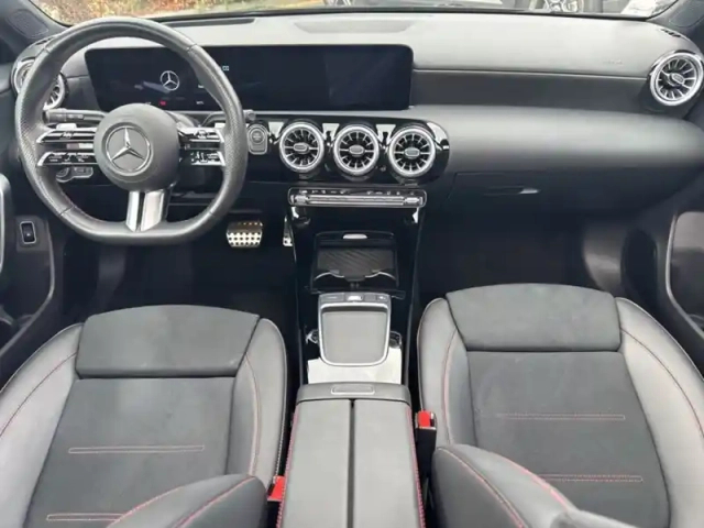 Mercedes Classe A 250 e hybrid eq amg line — photo 32