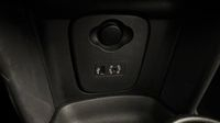 Mini Mini Cooper D 116ch Chili — photo 30