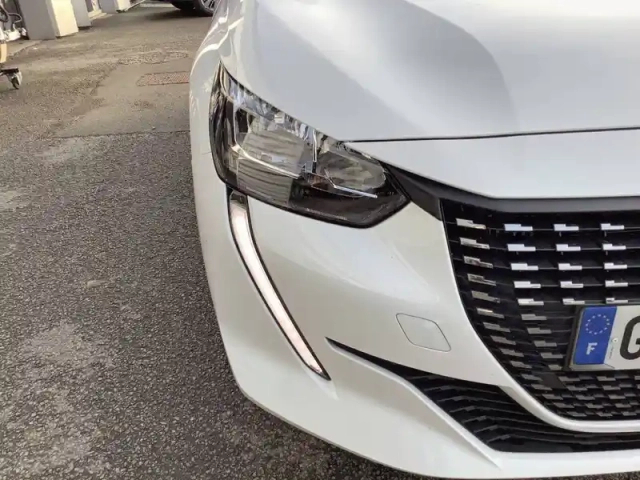 Peugeot 208 bluehdi 100 s&amp;s bvm6 — photo 14