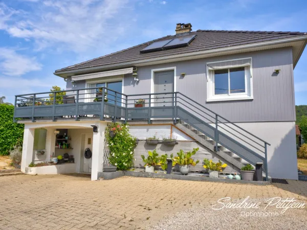 Maison à vendre 5 pièces - 114m² - parcelle 997m² - Saint Maurice de Beynost (01700)