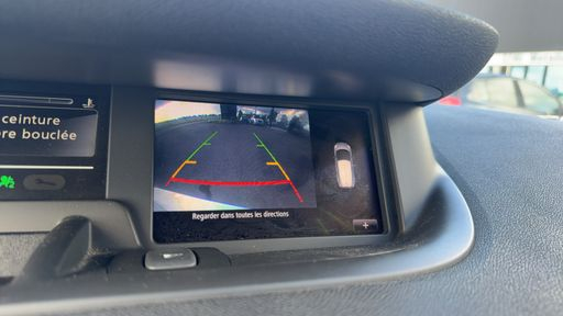 Renault Grand Scenic 1.6 dCi 130 - Bose Edition – 2015 – 131155 km – Diesel – Boîte Manuelle — photo 25