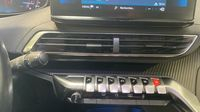 Peugeot 3008 1.5 BlueHDi 130ch S&S Allure EAT8 — photo 26