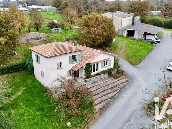 Maison 8 pièces 151 m²