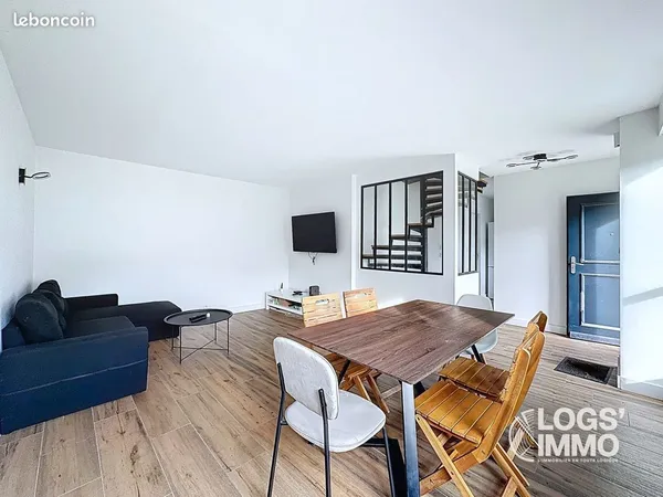 Triplex 5 pièces 104 m²