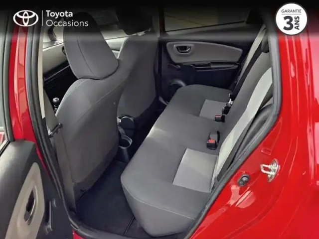 Toyota Yaris 110 vvt-i ultimate 5p — photo 12