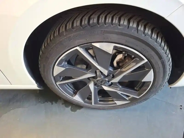 Peugeot 308 sw bluehdi 130ch s&amp;s bvm6 — photo 12