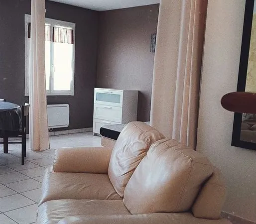 Location studio meublé