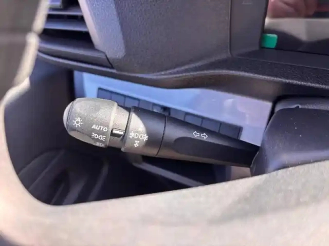Fiat Scudo fg m 1.5 diesel 120ch pack premium connect — photo 14