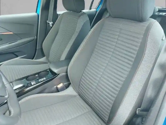 Peugeot 208 electrique 50 kwh 136ch — photo 31