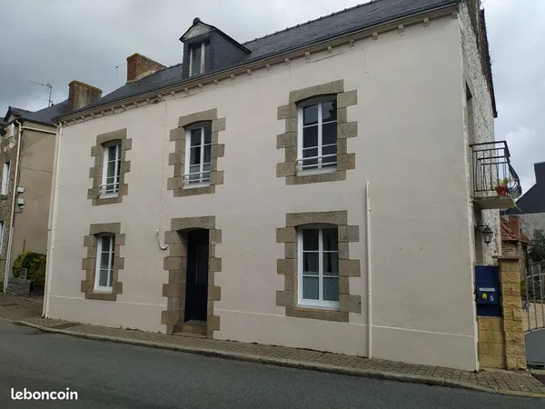 Maison meuble