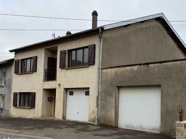 Grande Maison mitoyenne