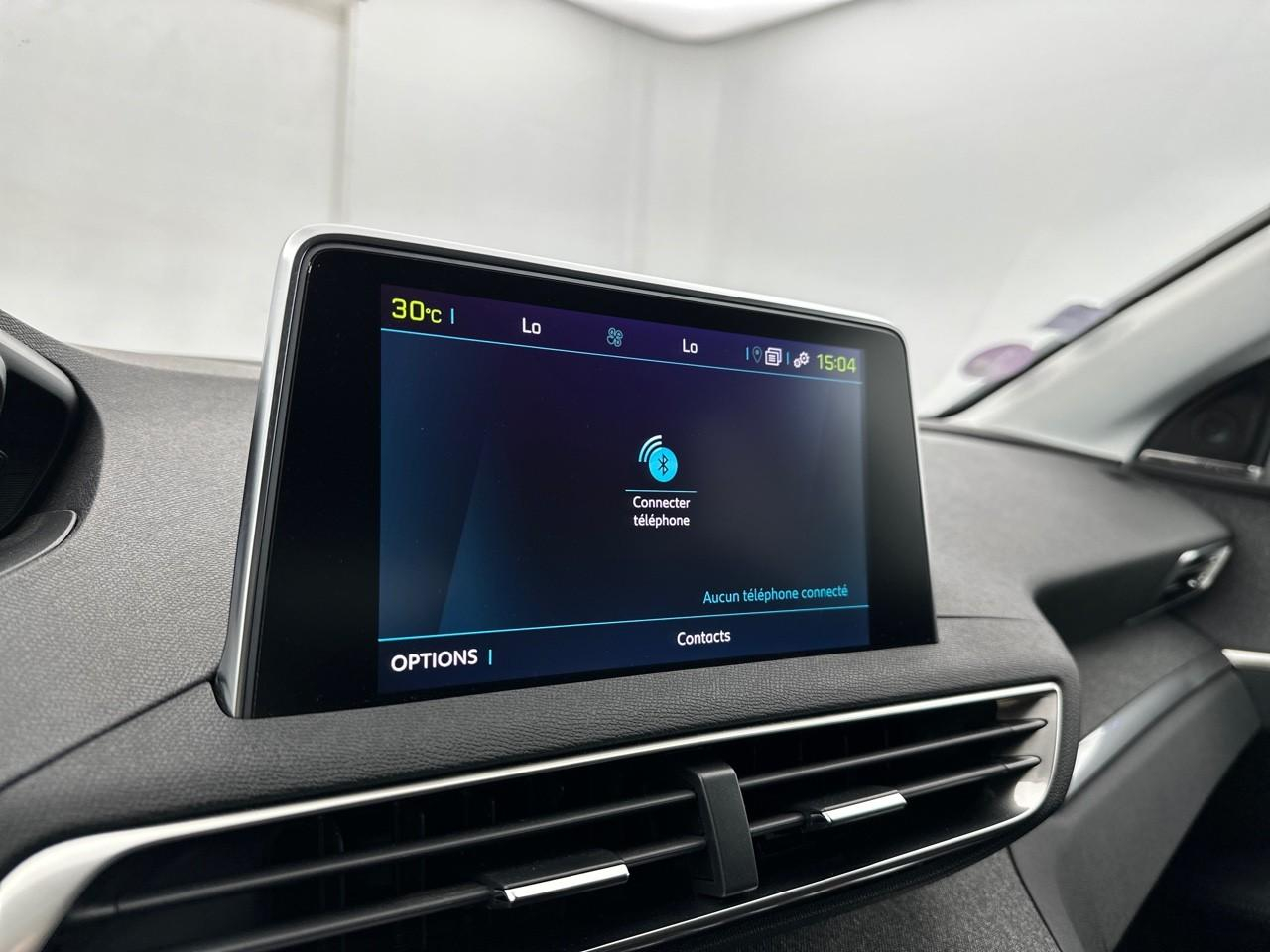 Peugeot 3008 hybrid 225 e-eat8 allure business — photo 24