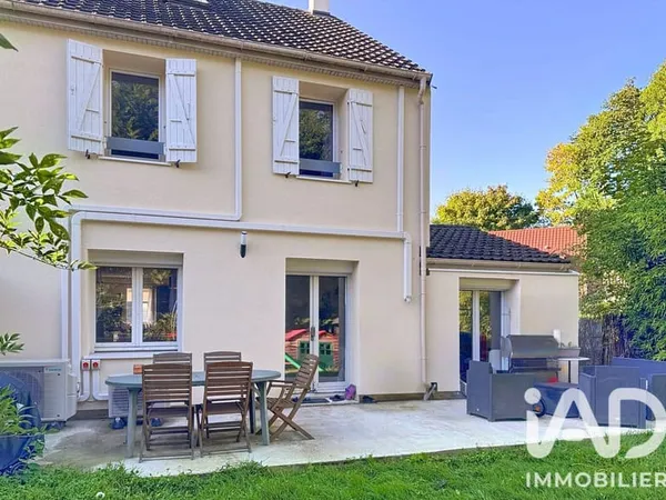 Maison 6 pièces 90 m²