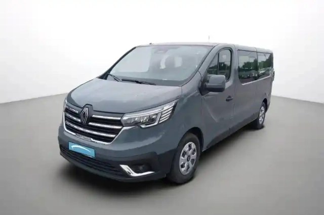 Renault Trafic blue dci 150
