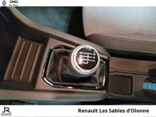 Renault Clio 1.0 tce 100ch evolution gpl — photo 6