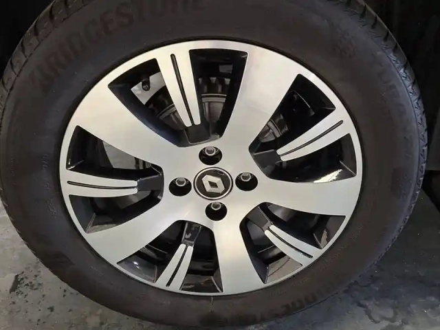 Renault Captur dci 90 e6c — photo 9