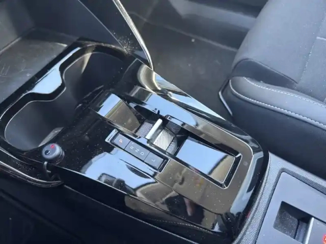 Citroën C3 hybrid 110 max — photo 16