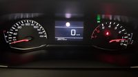 Peugeot 2008 1.2 PureTech 100ch S&S Active — photo 10