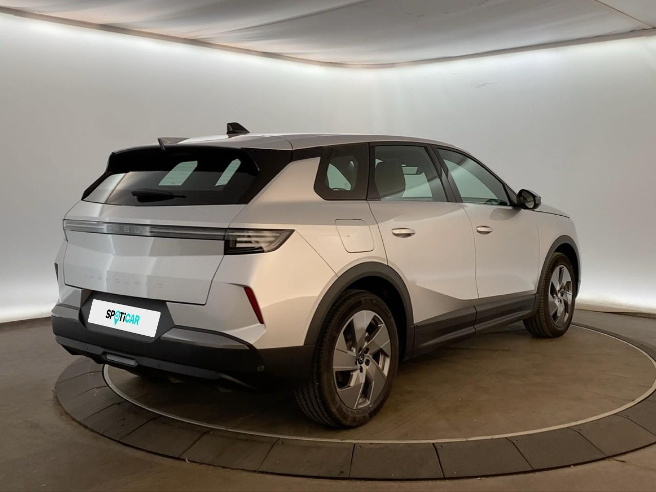 Opel Grandland 1.2 turbo hybrid 145 ch e-dct6 edition — photo 7