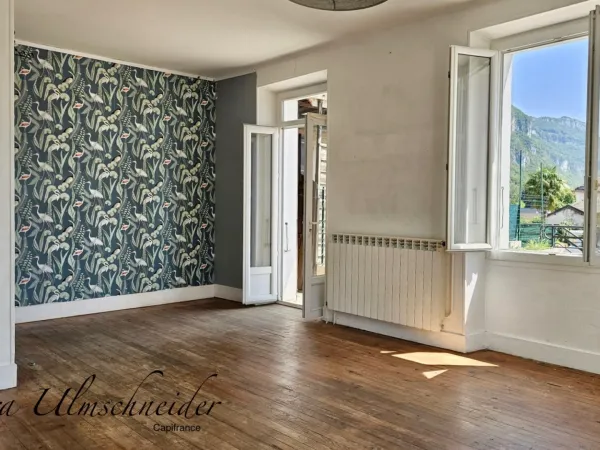 Appartement 9 pièces 166 m²
