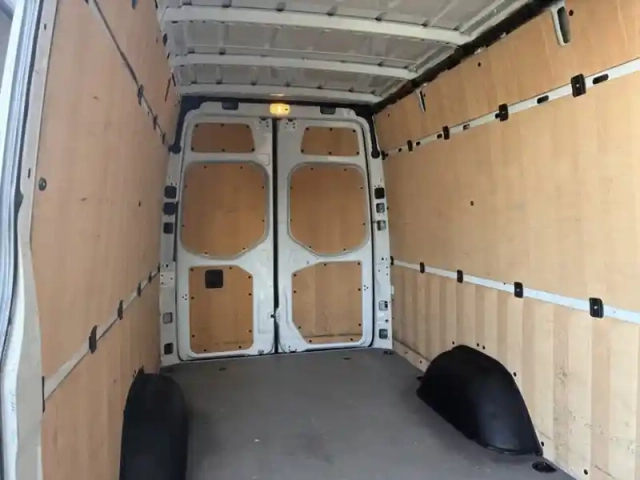 Mercedes Sprinter 315 cdi fourgon prta 7t 43 l3h — photo 22
