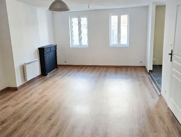 Appartement T3 centre ville Rochefort
