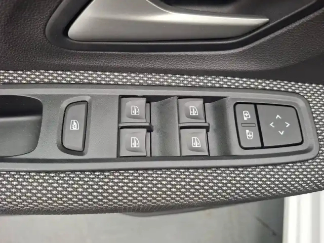 Dacia Sandero eco-g 100 — photo 30