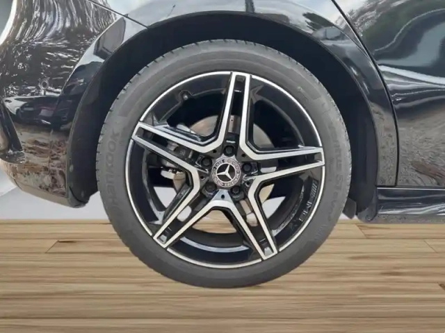 Mercedes Classe A 200 amg line — photo 21