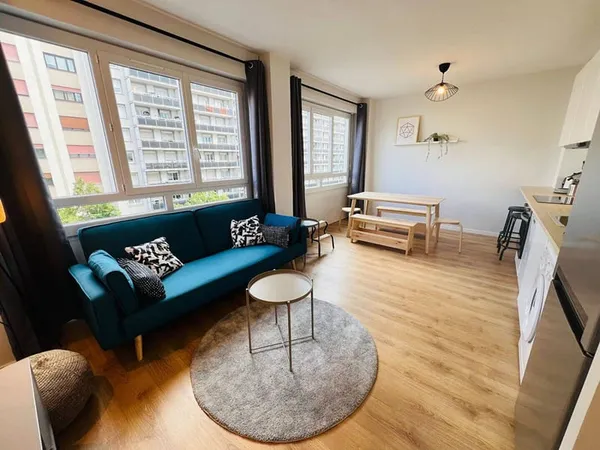 Appartement 6 pièces 94 m²