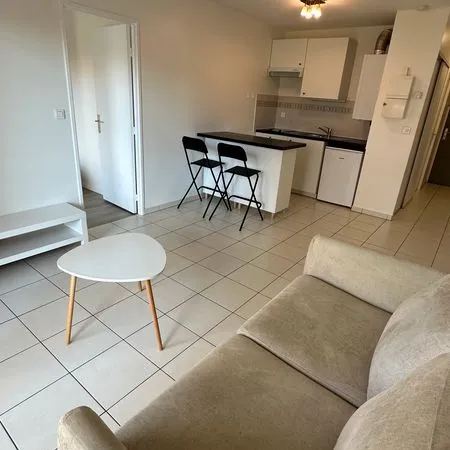 Appartement F2 Meublé