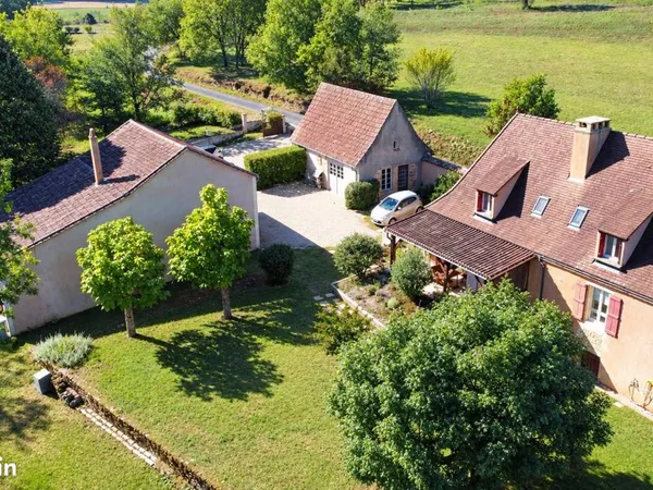 Propriété 6 pièces 171 m²