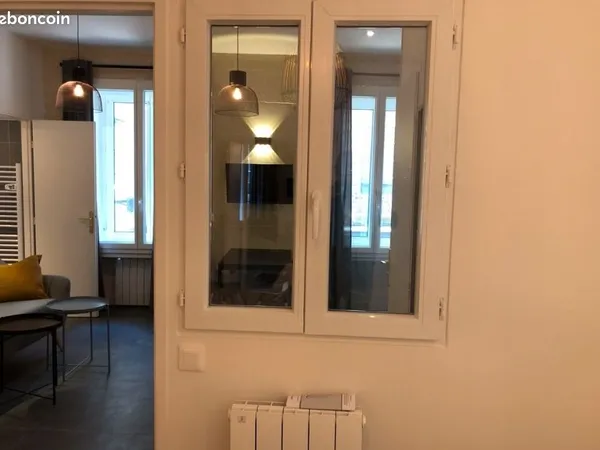 Location studio meublé avec fibre Paris 19