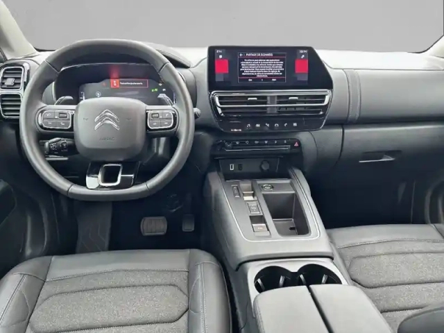 Citroën C5 Aircross hybride 145 e-dcs6 — photo 8