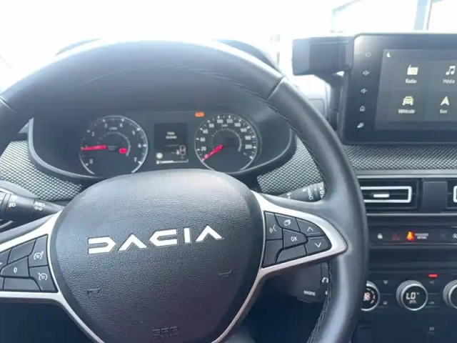Dacia Sandero tce 90 gsr2 — photo 4