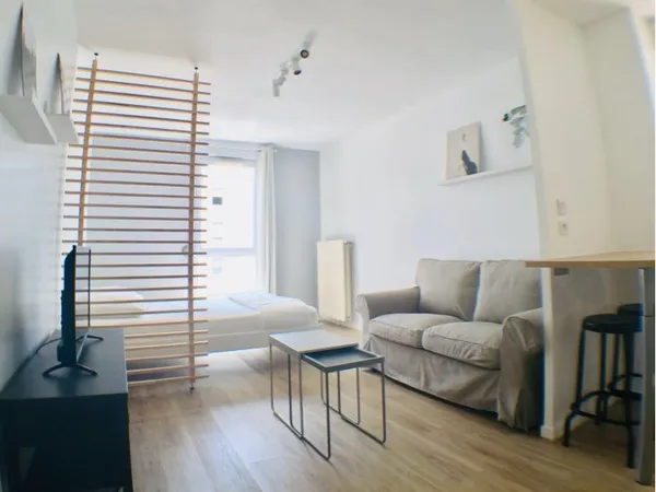 Studio meublé 33m2 + parking