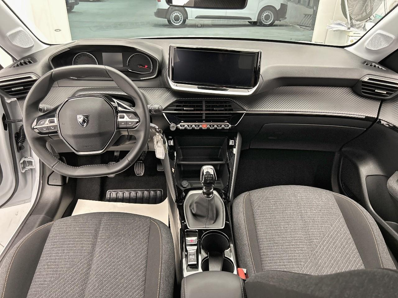 Peugeot 208 100 s&s bvm6 style — photo 12