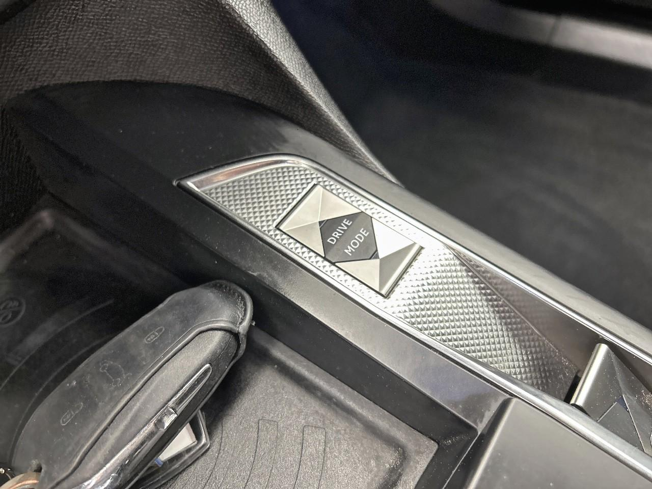 Ds Ds 3 crossback bluehdi 130 eat8 faubourg — photo 22