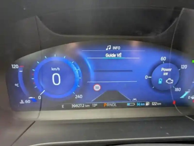 Ford Kuga 2.5 duratec 225ch phev st-line x bva — photo 15