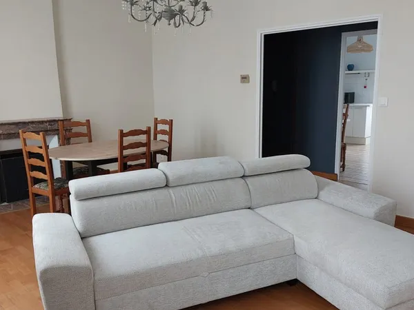 APPARTEMENT TYPE 3 MEUBLE