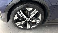 Renault Mégane E-Tech Electric EV40 130ch Iconic standard charge — photo 31
