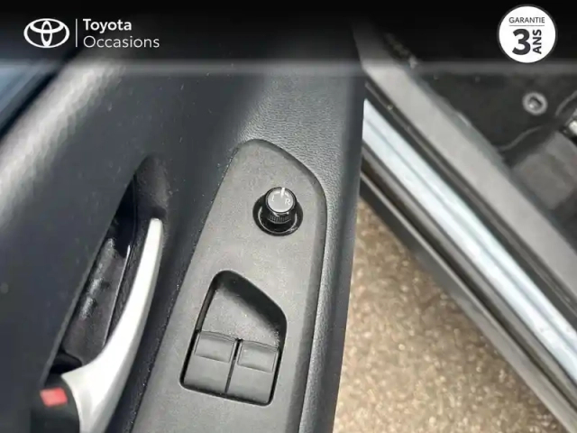 Toyota Aygo X 1.0 vvt-i 72ch dynamic my24 — photo 13