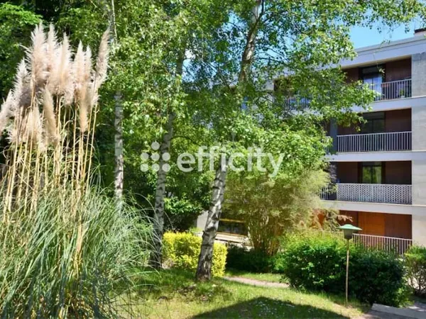 Appartement 6 pièces 130 m²